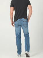 Lee Men Extreme Motion MVP Slim Straight Jean Baritte Clothing 480T475 - Image 2