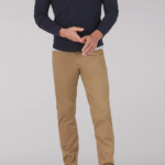 Lee Men Extreme Motion MVP Straight Fit Twill Pant Oscar Khaki Clothing 480T734