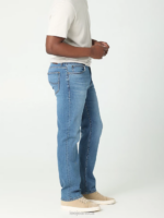 Lee Men Extreme Motion Regular Fit Straight Leg Jean Neeson Clothing 480T557 - Image 3
