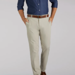 Lee Men Extreme Motion Relaxed Fit Khaki Pant Dove Clothing 480T737