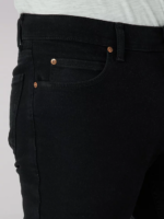 Lee Men Legendary Regular Tapered Jean Overdye Black Clothing 480T675 - Image 5