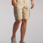 Lee Men Wyoming Cargo Short (Big&Tall) Buff Clothing 480T1050