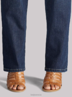 Lee Women Instantly Slims Relaxed Fit Straight Leg Jean Classic Fit (Plus) Ellis Clothing 480T96 - Image 4