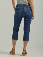 Lee Women Legendary Regular Fit Capri Everything I Got Clothing 480T441 - Image 2