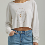 Lee Women Moon Hands Boyfriend Crop Long Sleeve Graphic Tee Marshmallow Clothing 480T384