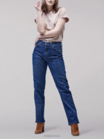 Lee Women Original Relaxed Fit Straight Leg Jeans (Petite) Premium Rinse Clothing 480T64 - Image 2
