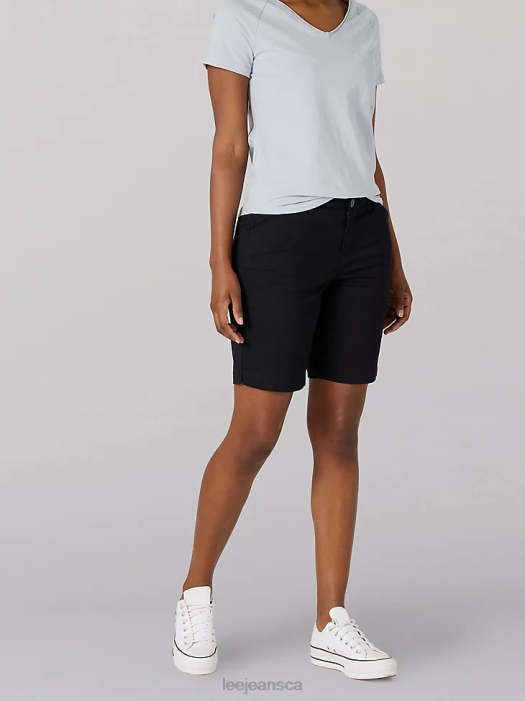 lee_women_regular_fit_chino_bermuda_petite_black_clothing_480t317.png Lee Women Regular Fit Chino Bermuda (Petite) Black Clothing 480T317 - Image 1