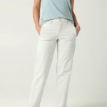 Lee Women Ultra Lux Relaxed Straight Pant White Smoke Clothing 480T195