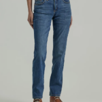 Lee Women Ultra Lux with Flex Motion Regular Fit Straight Leg Jean Seattle Clothing 480T68