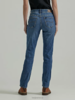 Lee Women Ultra Lux with Flex Motion Regular Fit Straight Leg Jean Seattle Clothing 480T68 - Image 3