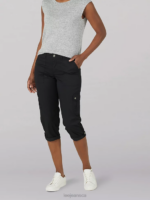 Lee Women Ultra Lux with Flex-To-Go Relaxed Cargo Capri (Petite) Black Clothing 480T460