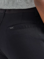 Lee Women Ultra Lux with Flex-to-Go Relaxed Cargo Skimmer Black Clothing 480T430 - Image 4