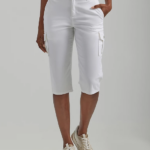 Lee Women Ultra Lux with Flex-to-Go Relaxed Cargo Skimmer White Clothing 480T427