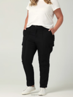 Lee Women Ultra Lux with Flex-to-Go Seamed Cargo Straight Leg Pant (Plus) Unionall Black Clothing 480T233