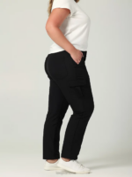 Lee Women Ultra Lux with Flex-to-Go Seamed Cargo Straight Leg Pant (Plus) Unionall Black Clothing 480T233 - Image 3