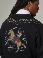 Lee x The Brooklyn Circus Men Cowboys Graphic Sweatshirt Black Clothing 480T959 - Image 6