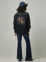 Lee x The Brooklyn Circus Men Cowboys Graphic Sweatshirt Black Clothing 480T959 - Image 7